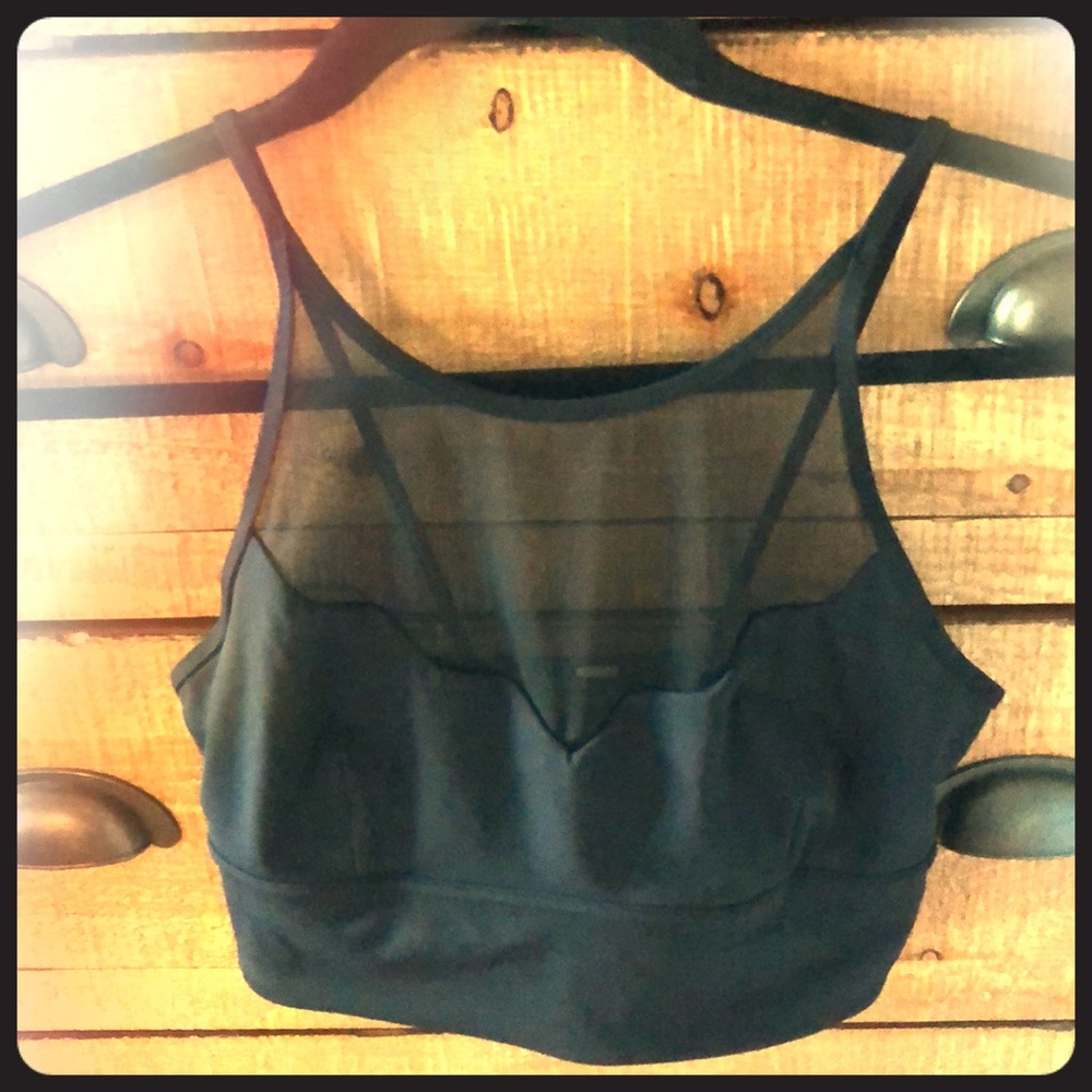 Lululemon adore your core bra